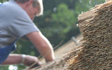 professional Aldersbrook thatchers